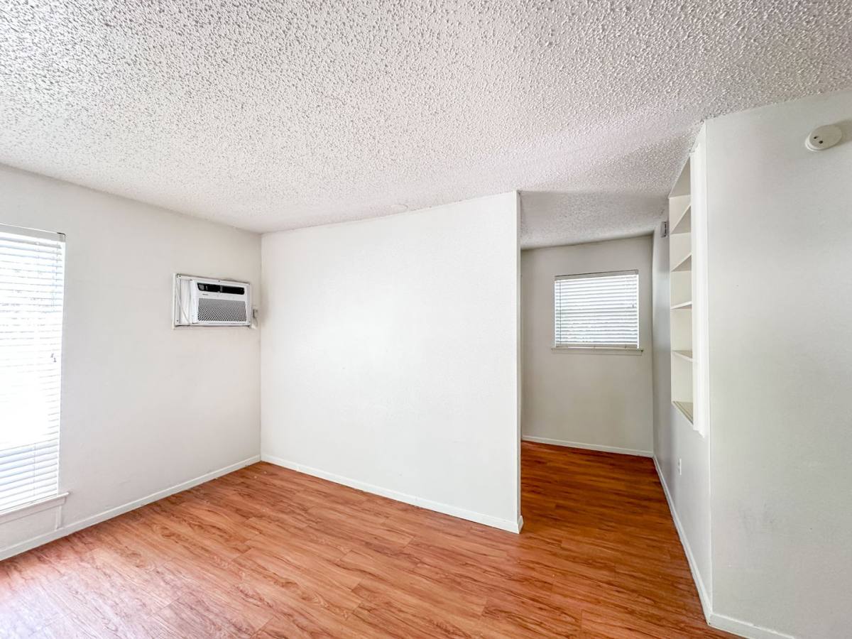Condo for rent at 1011 W 23rd St, Austin, TX 78705