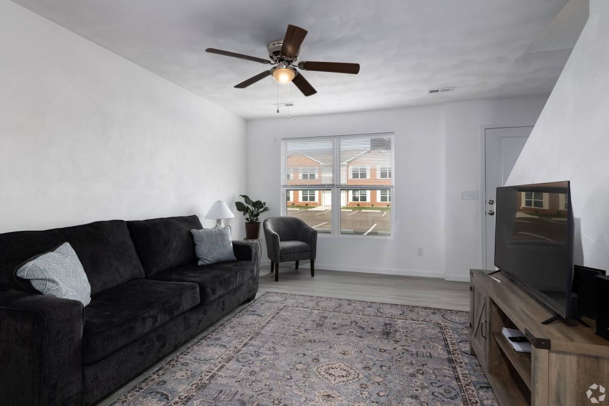 Townhouse for rent at 9701-9741 Luan Dr, Mascoutah, IL 62258