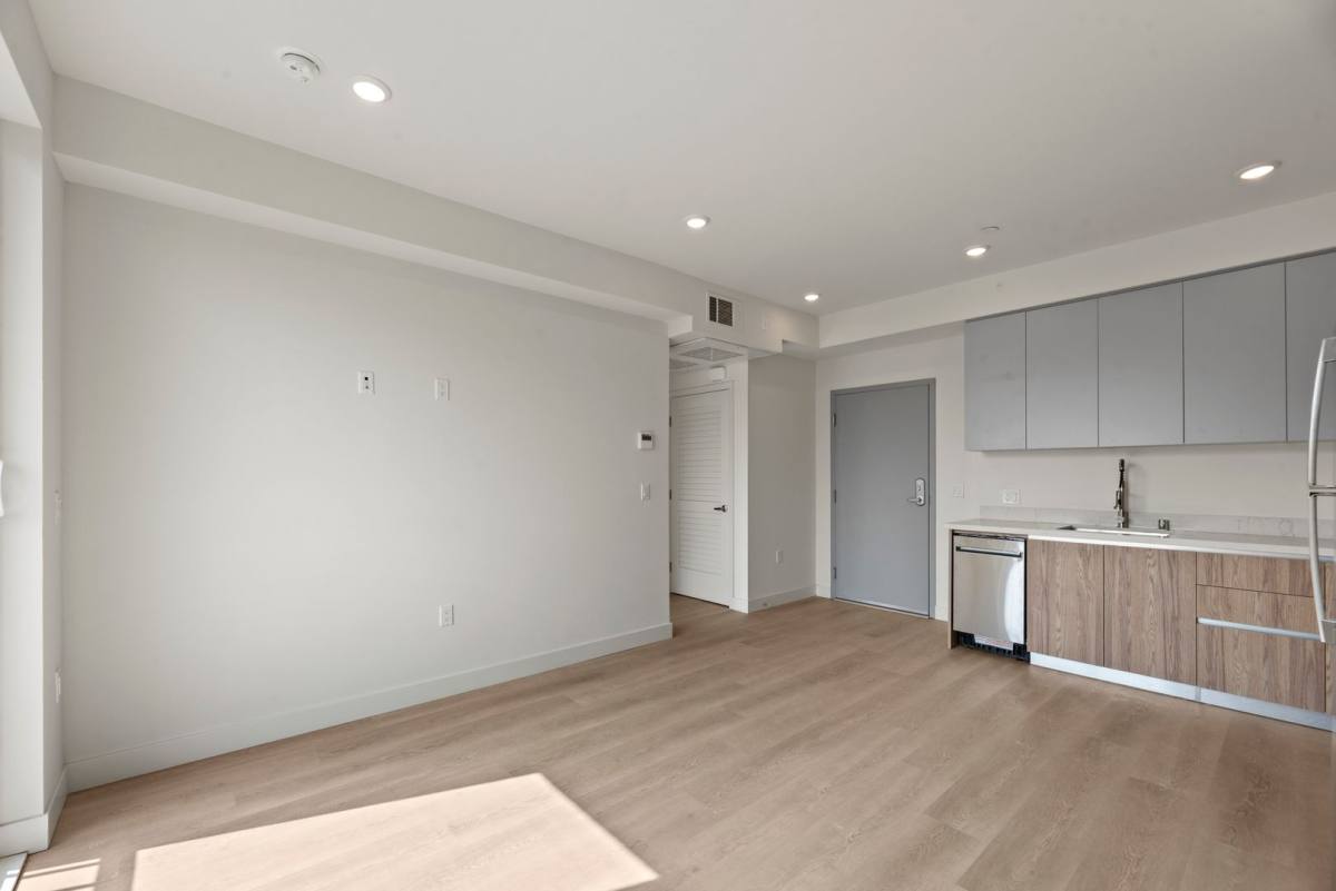 Apartment for rent at 719 S Hoover St, Los Angeles, CA 90005