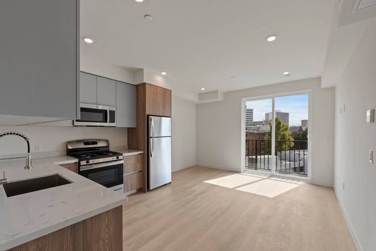Apartment for rent at 719 S Hoover St, Los Angeles, CA 90005