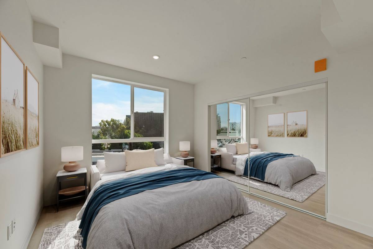 Apartment for rent at 719 S Hoover St, Los Angeles, CA 90005