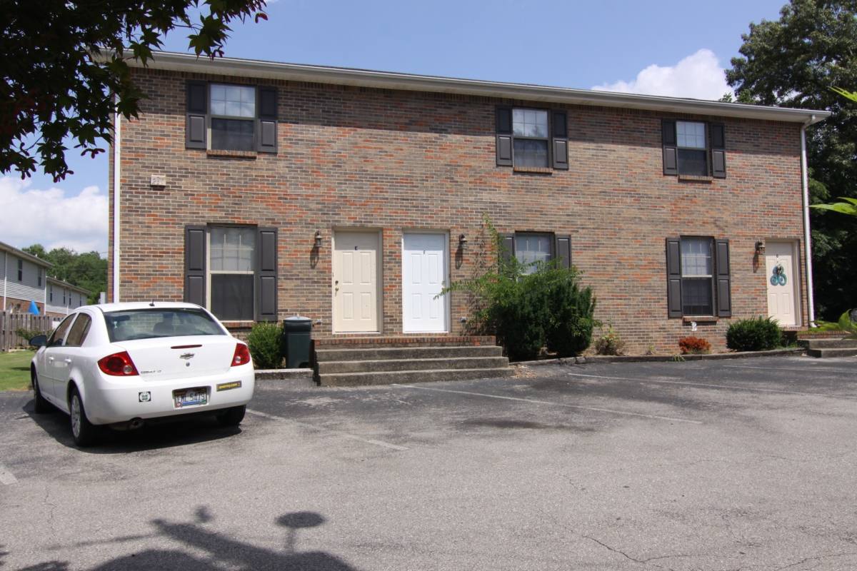 Apartment for rent at 240 Winters Court, Clarksville, TN 37043