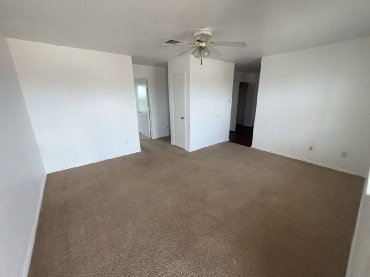 House for rent at 5704 Greengate Dr, Killeen, TX 76543