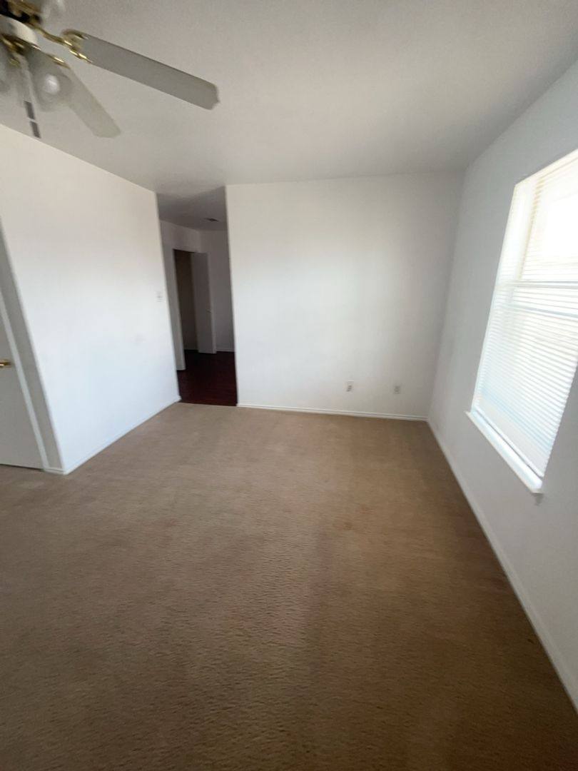 House for rent at 5704 Greengate Dr, Killeen, TX 76543