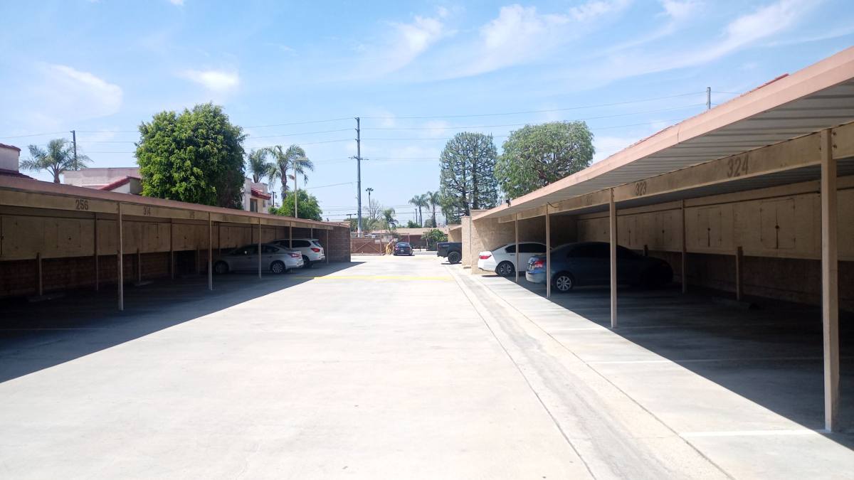 Apartment for rent at 15400 Francisquito Ave, La Puente, CA 91744