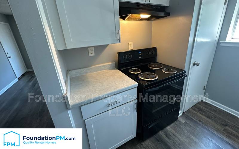 House for rent at 1587 Cherry Rd #4, Memphis, TN 38117