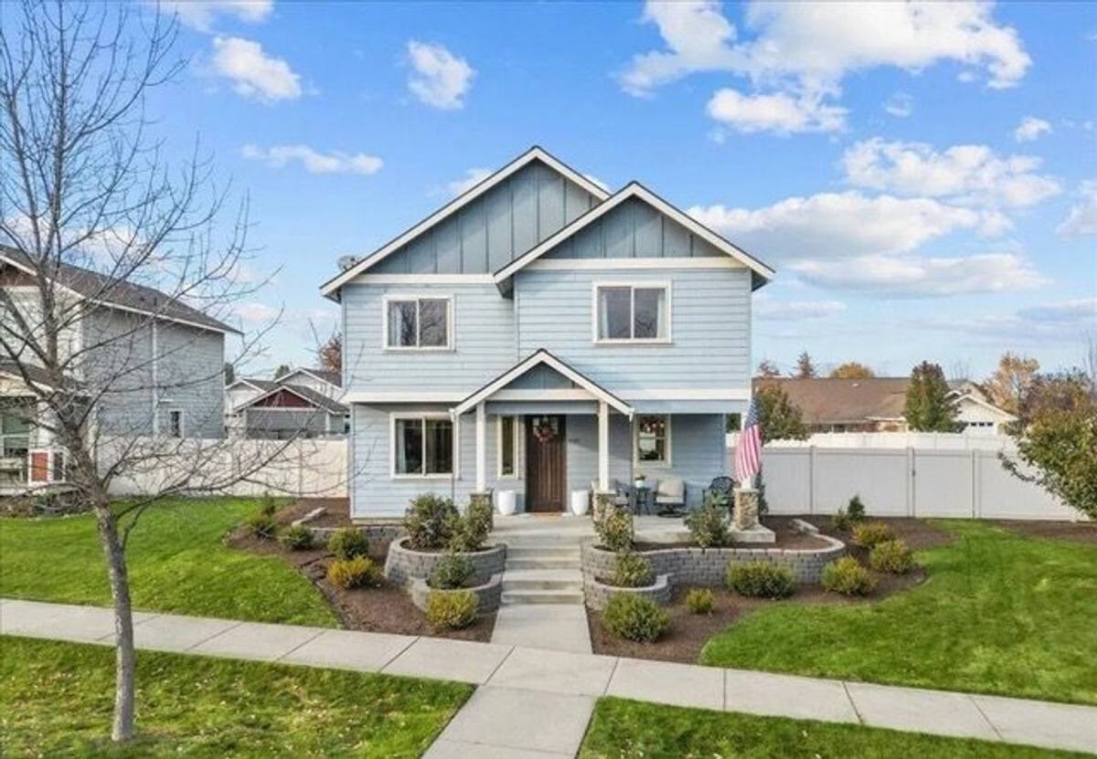 House for rent at 2989 N Durrow Loop, Post Falls, ID 83854