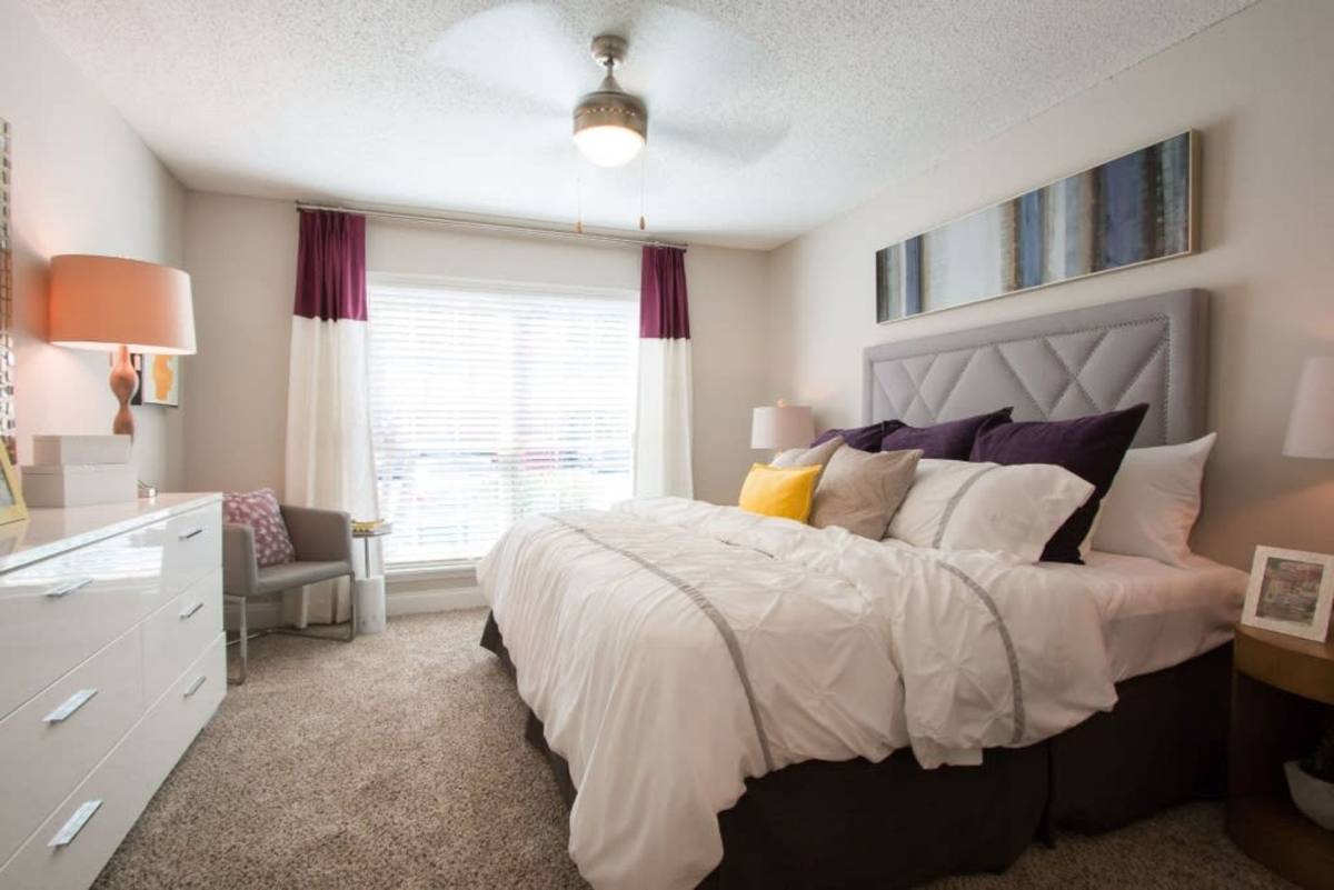 Apartment for rent at 2040 Ashley River Rd, Charleston, SC 29407