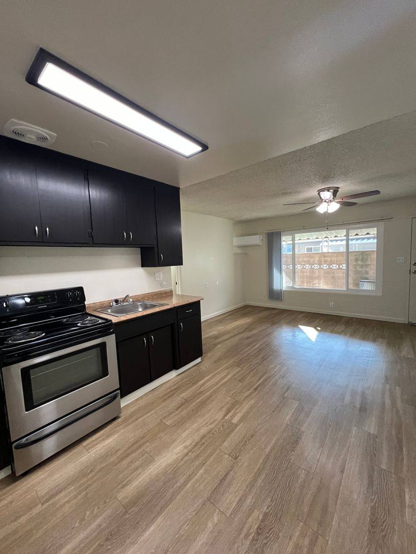 Apartment for rent at 2124 Wylie Dr, Modesto, CA 95355