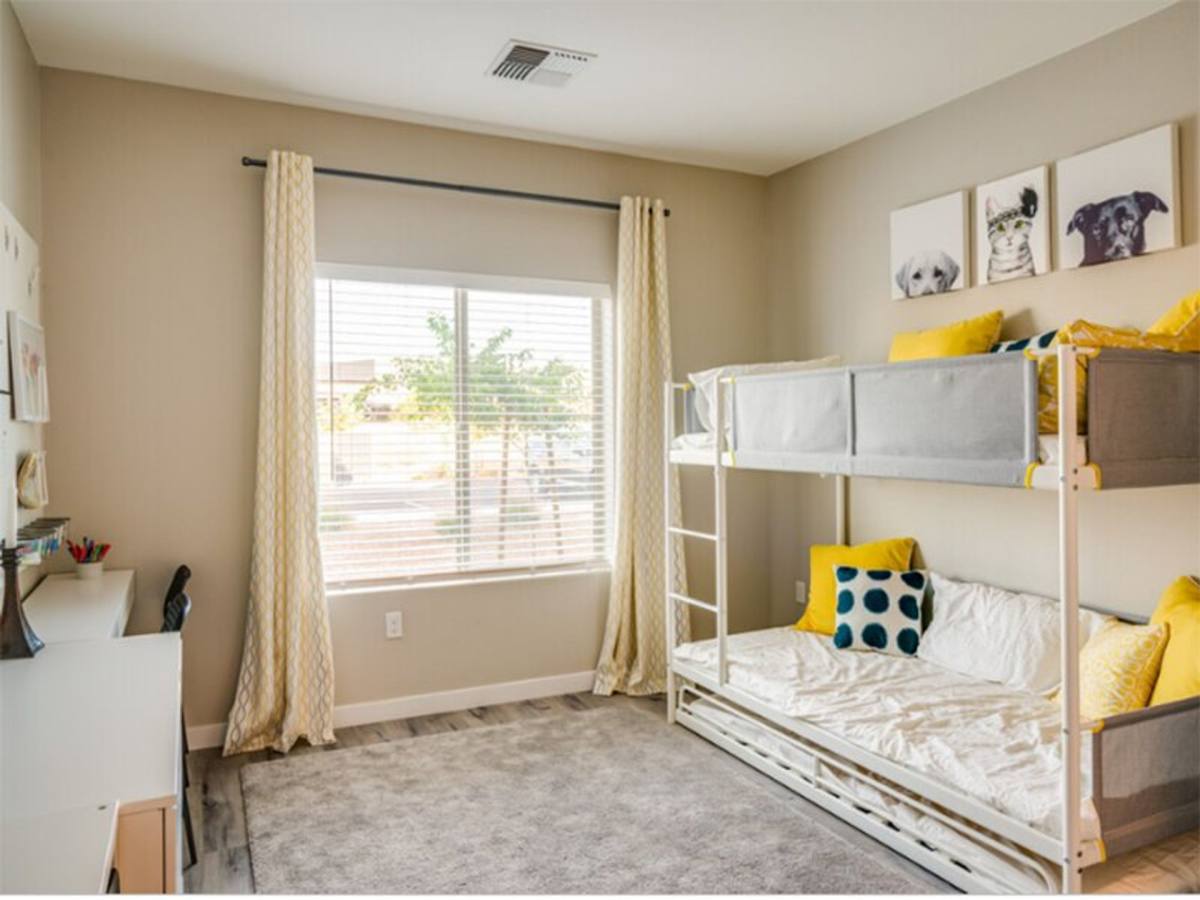 Apartment for rent at 715 N Country Club Dr, Mesa, AZ 85201