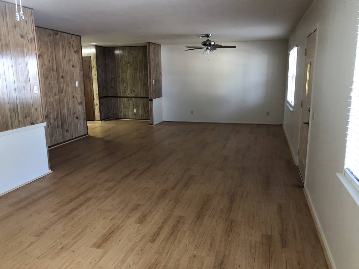 House for rent at 109 Broadmoor Dr, Fredericksburg, TX 78624