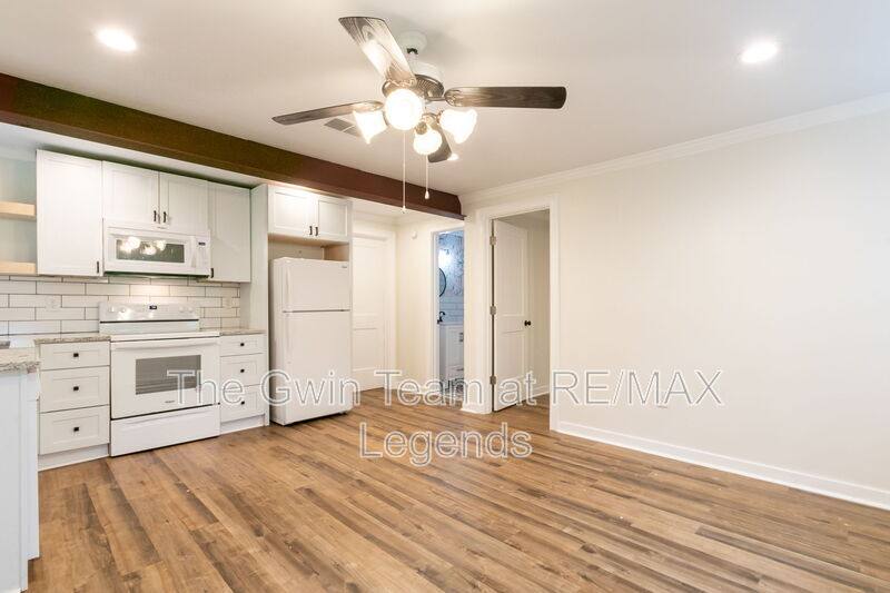 Apartment for rent at 4932 Rock Haven Dr, Lilburn, GA 30047