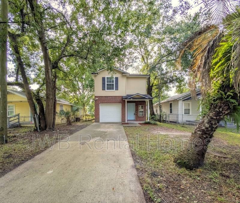 House for rent at 807 Owen Ave, Jacksonville, FL 32205