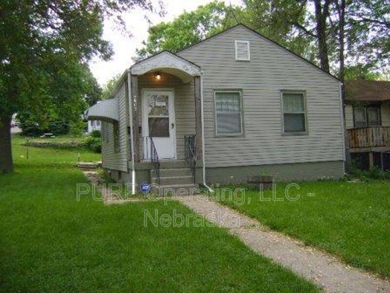 House for rent at 4602 N 47th St, Omaha, NE 68104