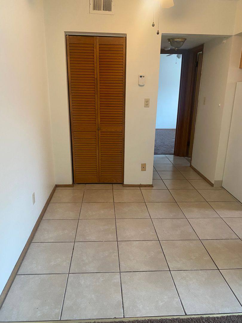 Apartment for rent at 22250-22280-22300 Euclid Ave, Euclid, OH 44117