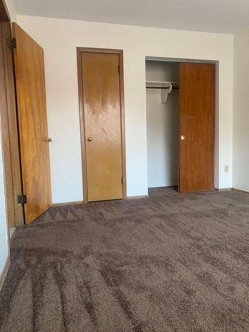 Apartment for rent at 22250-22280-22300 Euclid Ave, Euclid, OH 44117