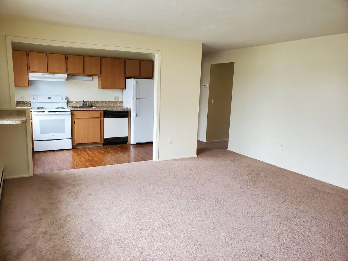 Apartment for rent at 100-127 Kittleberger Park, Webster, NY 14580
