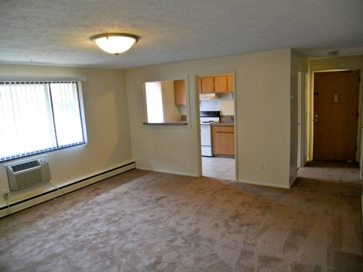 Apartment for rent at 100-127 Kittleberger Park, Webster, NY 14580