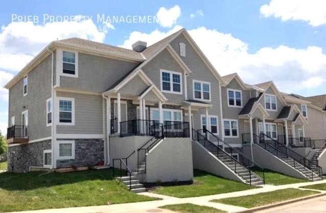 Townhouse for rent at 201 N Ferrel St, Olathe, KS 66061