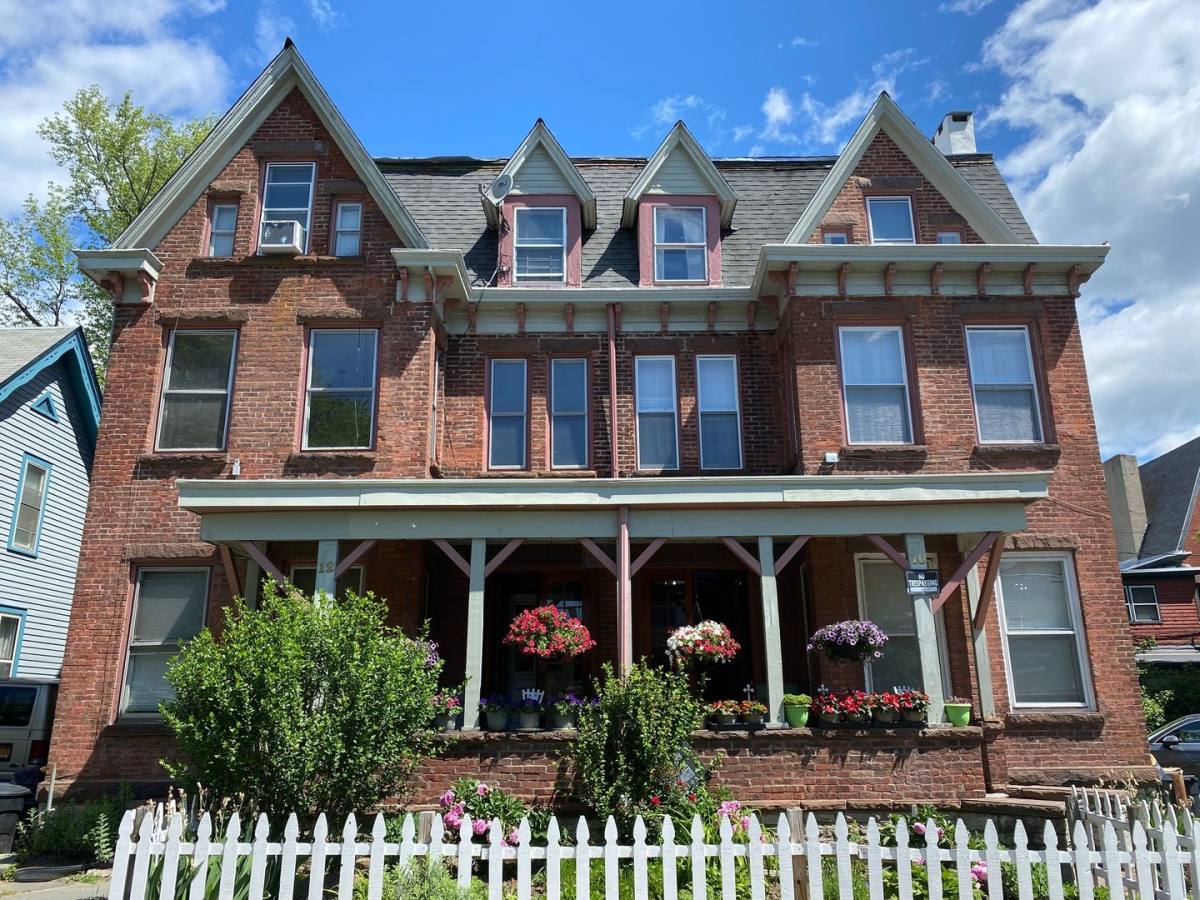 Apartment for rent at 12 Courtney Ave, Newburgh, NY 12550