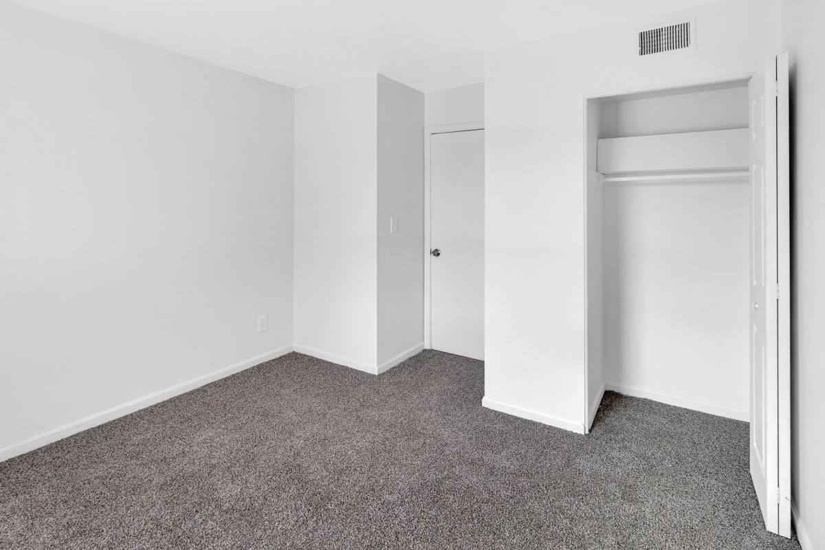 Apartment for rent at 601-603 Revolutionary Rd, Louisville, KY 40214