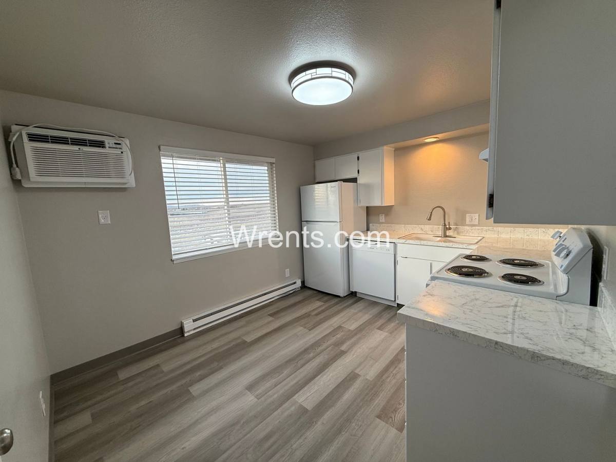 Apartment for rent at 1428 S Lundstrom St, Airway Heights, WA 99001