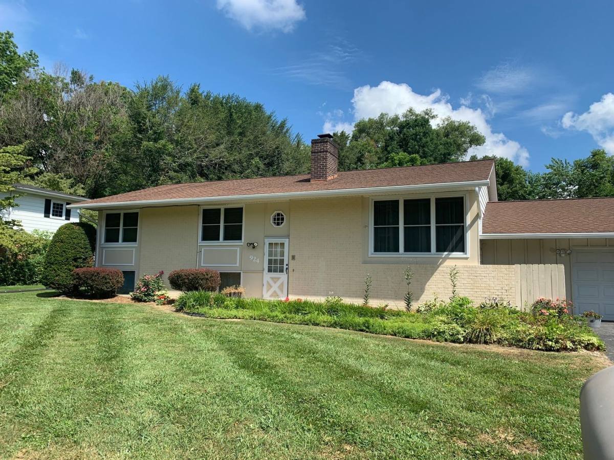 House for rent at 924 McBryde Lane, Blacksburg, VA 24060