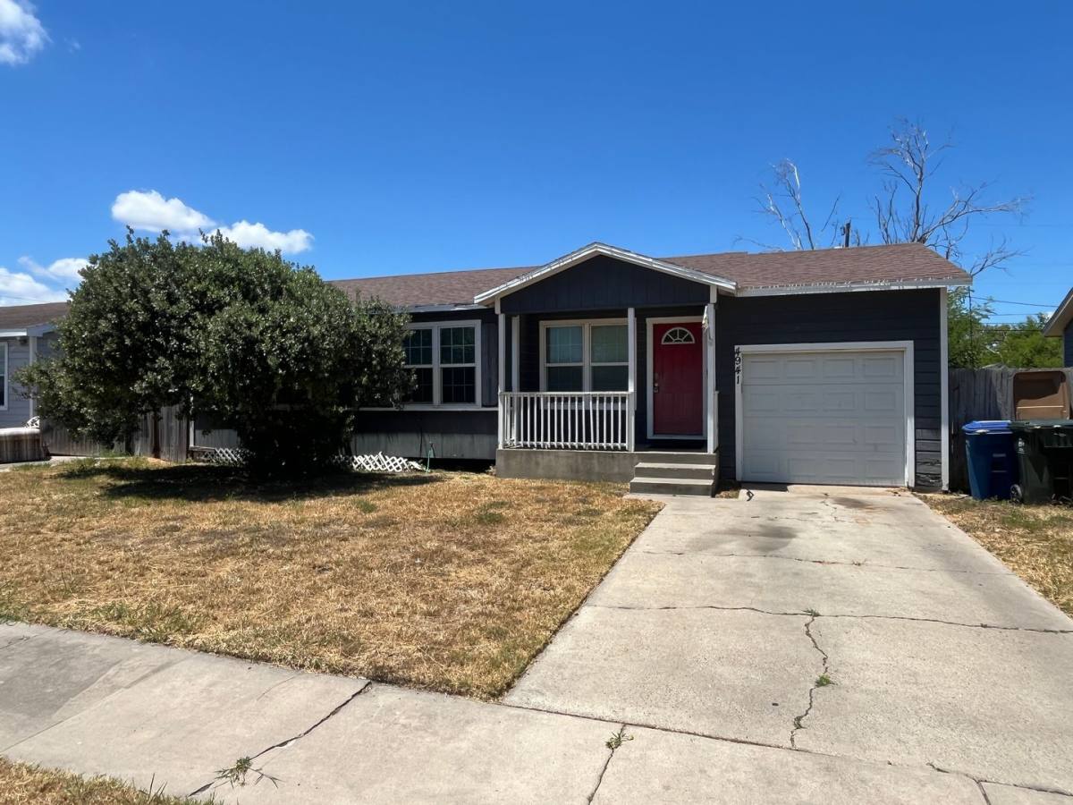 House for rent at 4941 Willowbrook Dr, Corpus Christi, TX 78411