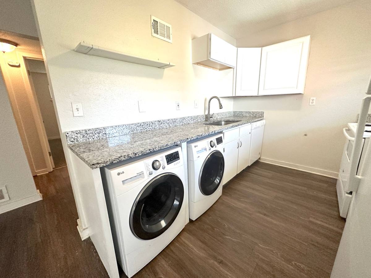 Apartment for rent at 108 E Hargis St, Belton, MO 64012