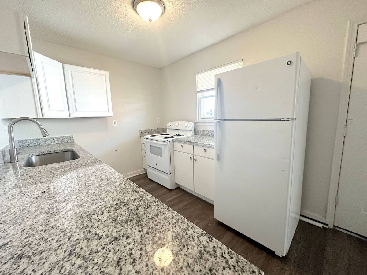 Apartment for rent at 108 E Hargis St, Belton, MO 64012