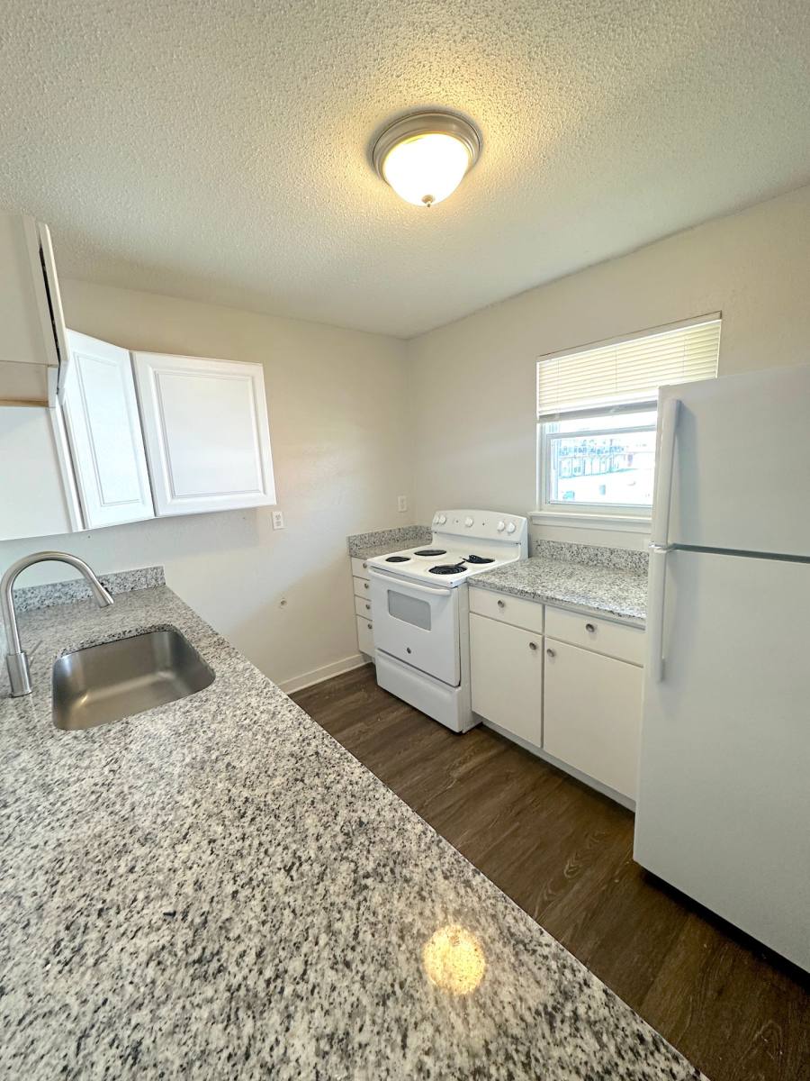 Apartment for rent at 108 E Hargis St, Belton, MO 64012