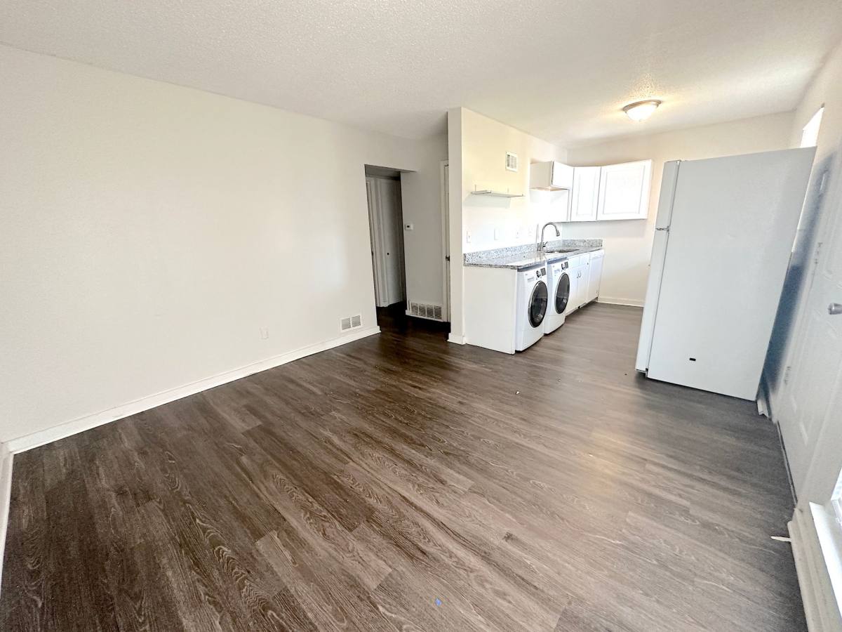 Apartment for rent at 108 E Hargis St, Belton, MO 64012
