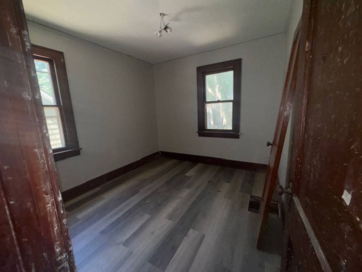 House for rent at 1208 W 15th St, Sioux Falls, SD 57104