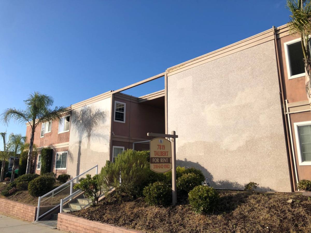 Apartment for rent at 7819 Talbert St, Playa Del Rey, CA 90293