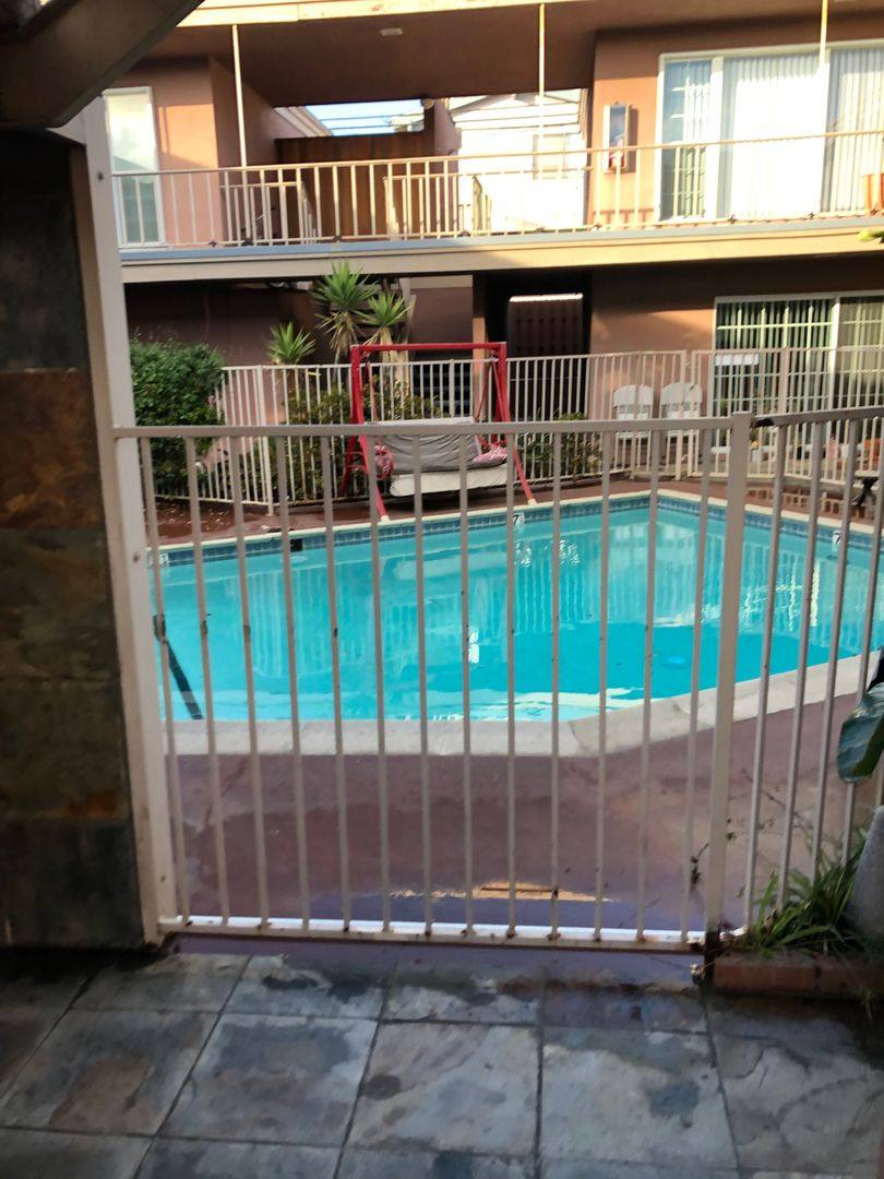 Apartment for rent at 7819 Talbert St, Playa Del Rey, CA 90293