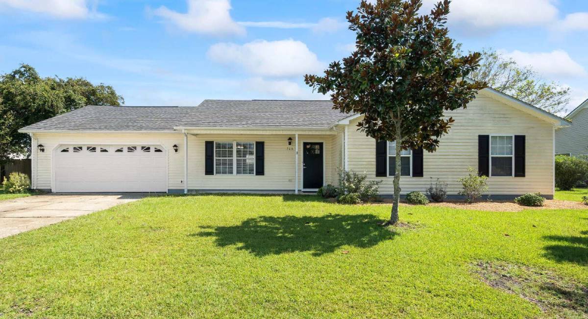 House for rent at 706 Ironwood Dr, Havelock, NC 28532