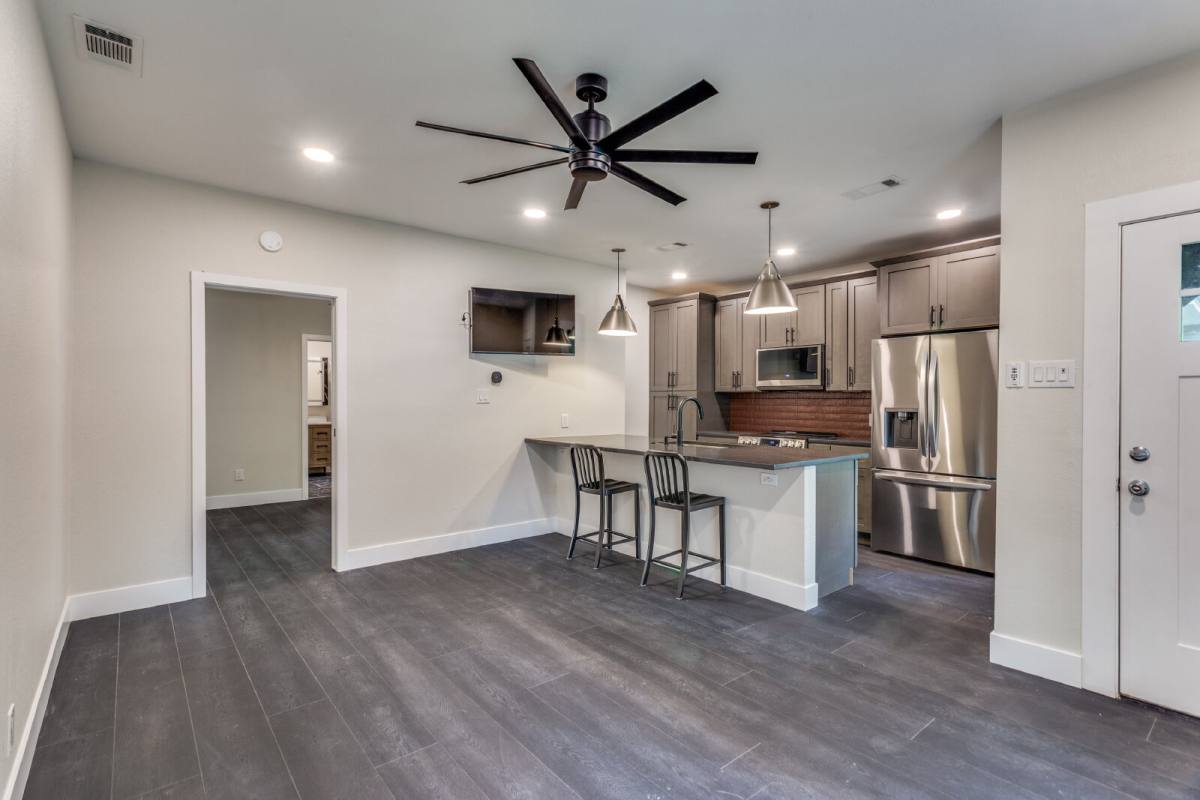 Apartment for rent at 2823 W Cantey St, Fort Worth, TX 76109