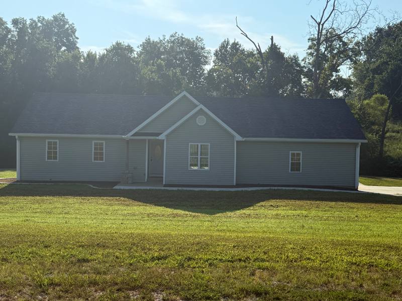 House for rent at 135 John Anderson Dr, Lewisport, KY 42351