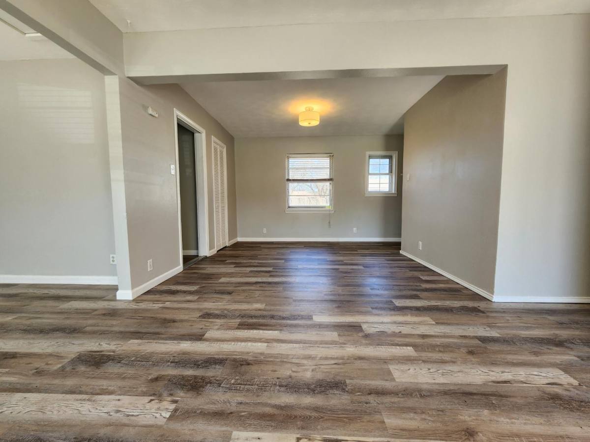 House for rent at 2626 Linda Dr, Ennis, TX 75119