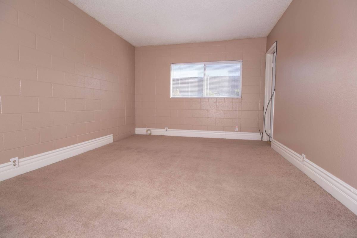 Apartment for rent at 2901 Elm Ave, Las Vegas, NV 89101