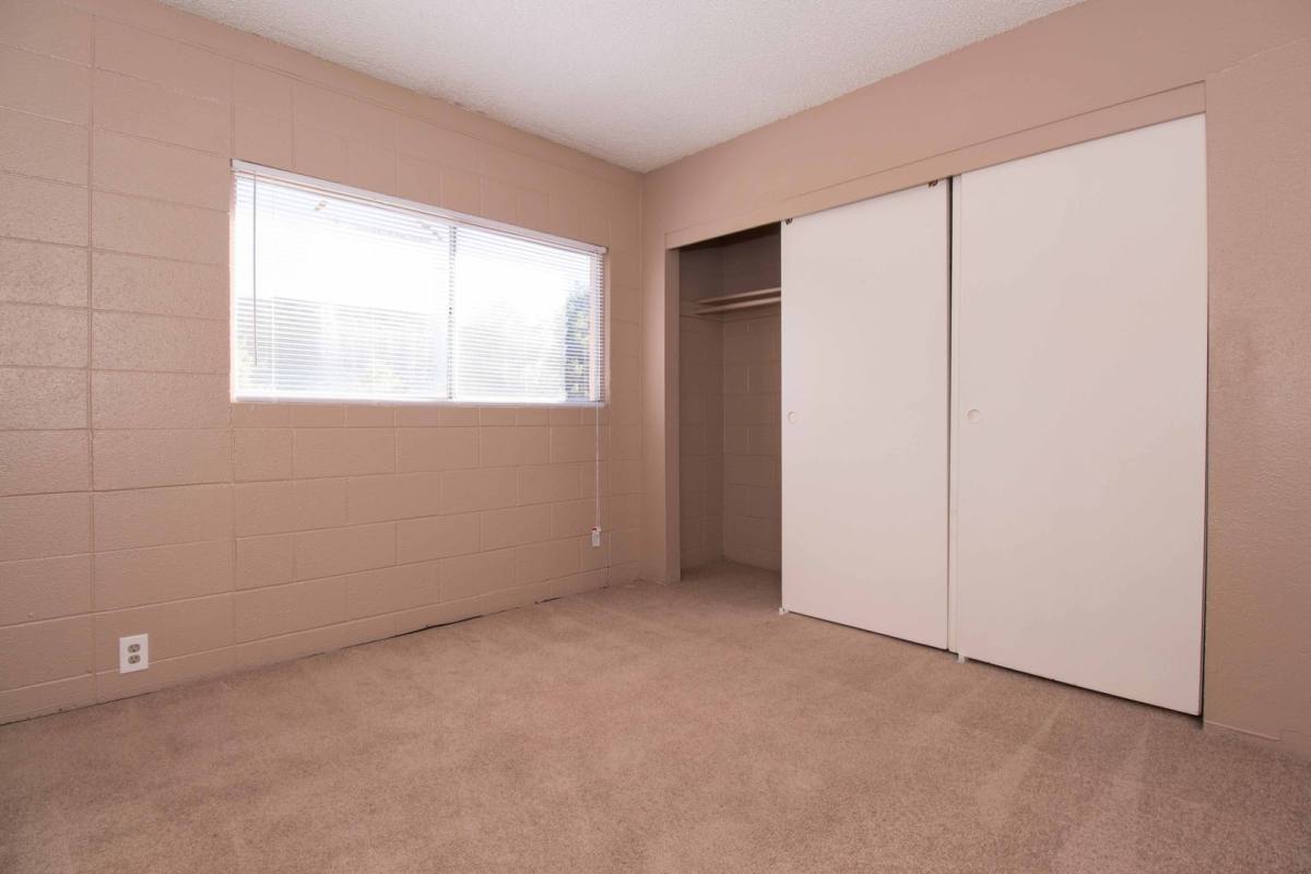 Apartment for rent at 2901 Elm Ave, Las Vegas, NV 89101