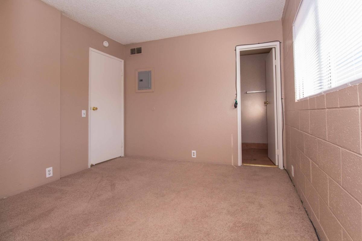 Apartment for rent at 2901 Elm Ave, Las Vegas, NV 89101