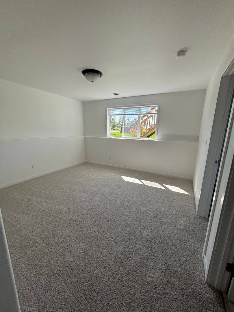 Townhouse for rent at 950 61st Ave W, West Fargo, ND 58078