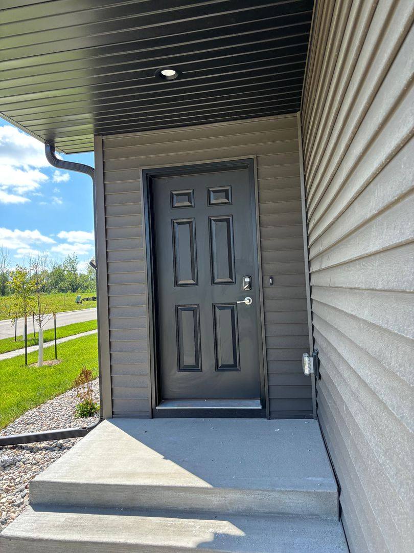 Townhouse for rent at 950 61st Ave W, West Fargo, ND 58078