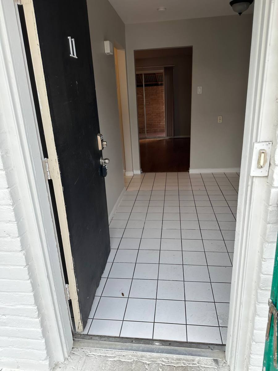 Apartment for rent at 5123 Del Monte Dr, Houston, TX 77056
