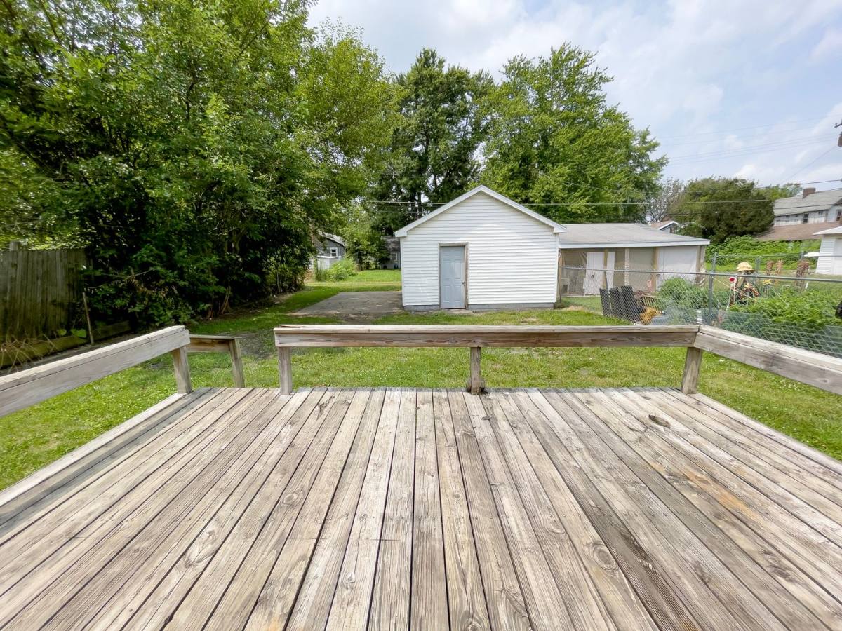 House for rent at 2217 S Jefferson St, Muncie, IN 47302