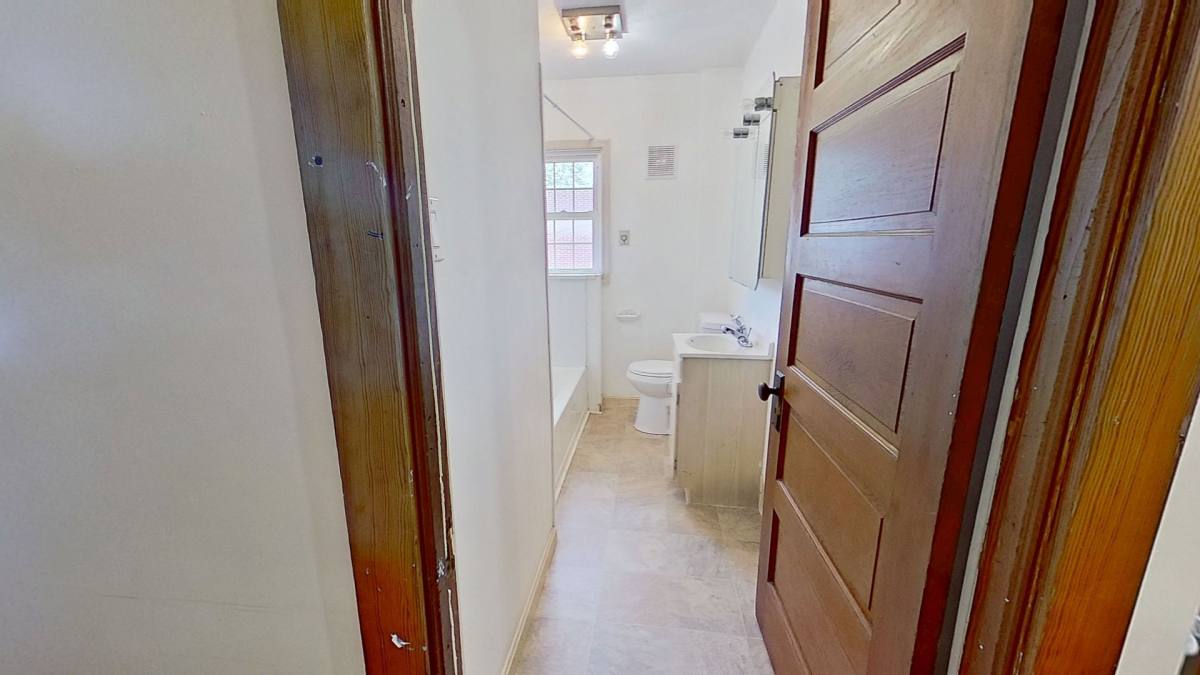House for rent at 607 W 3rd St, Hanover, PA 17331