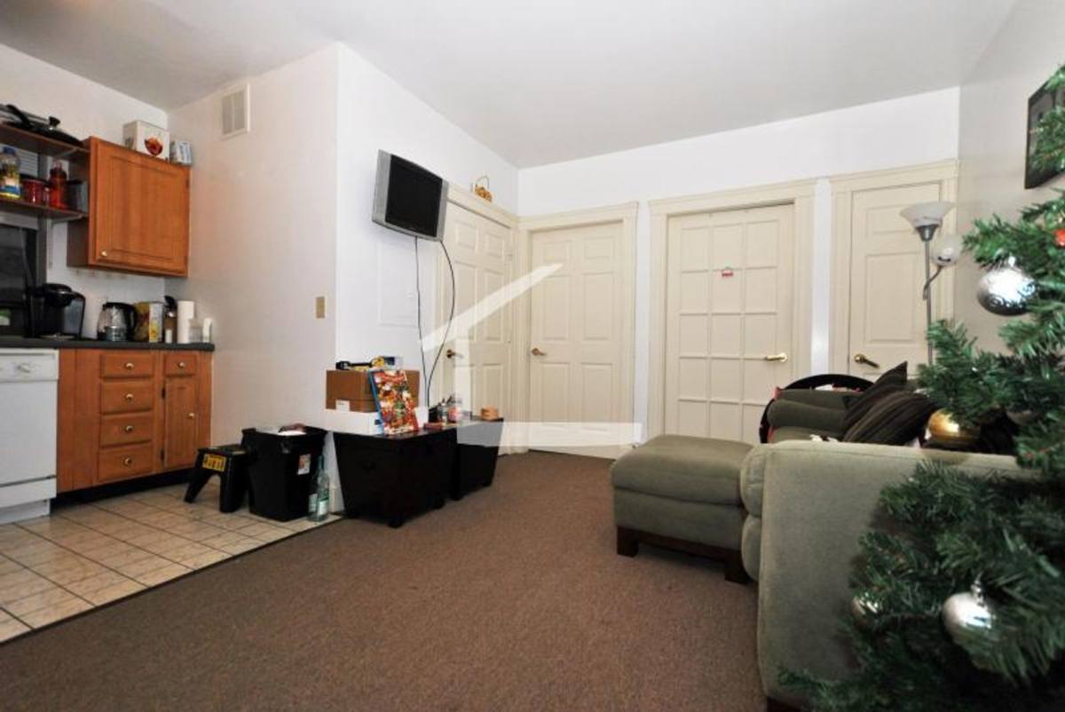Apartment for rent at 822 Beacon St #3, Boston, MA 02215