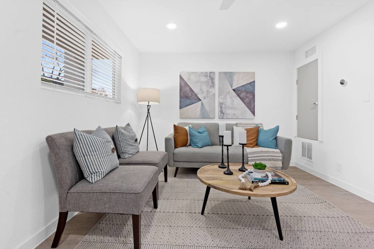 Apartment for rent at 2208 Del Curto Rd, Austin, TX 78704