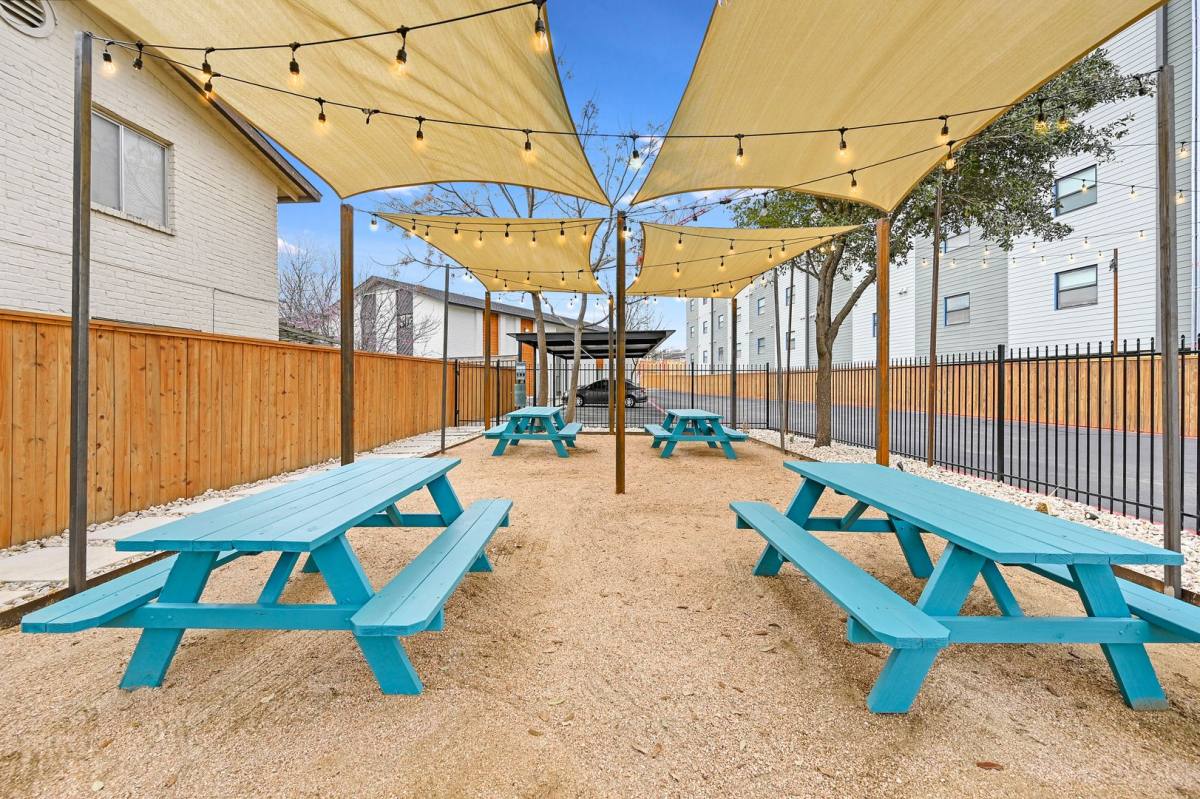 Apartment for rent at 2208 Del Curto Rd, Austin, TX 78704